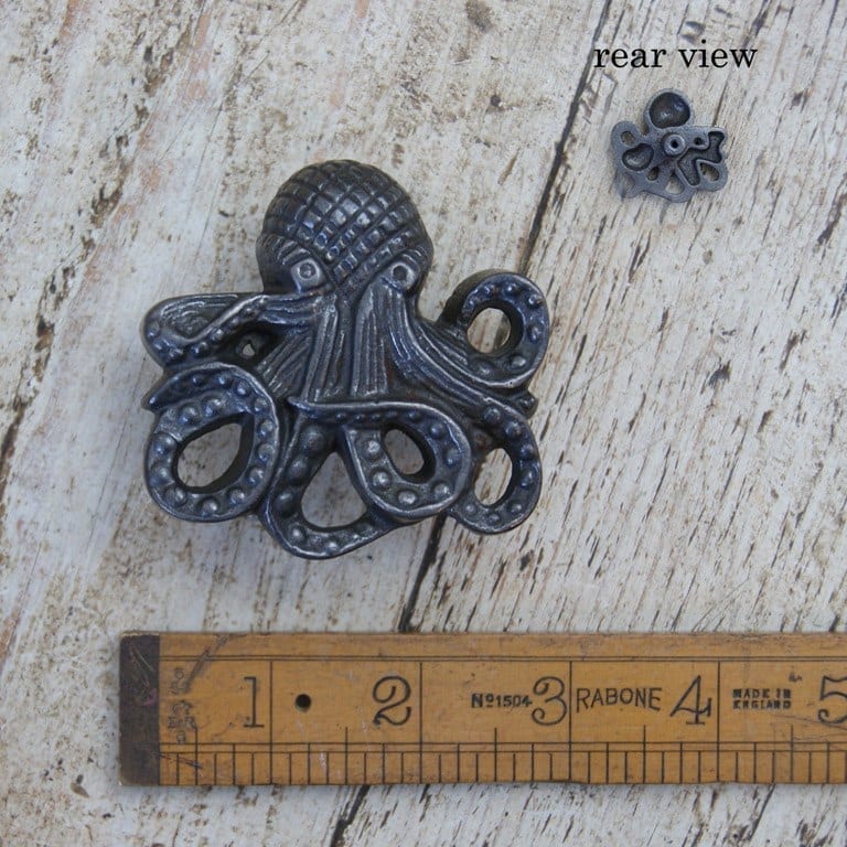 Knob Cupboard OCTOPUS Cast Antique Iron 65mm