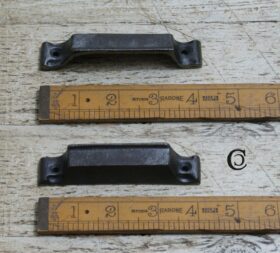 Rim Lock Keep Curved Plain Narrow Cast Iron 105mm