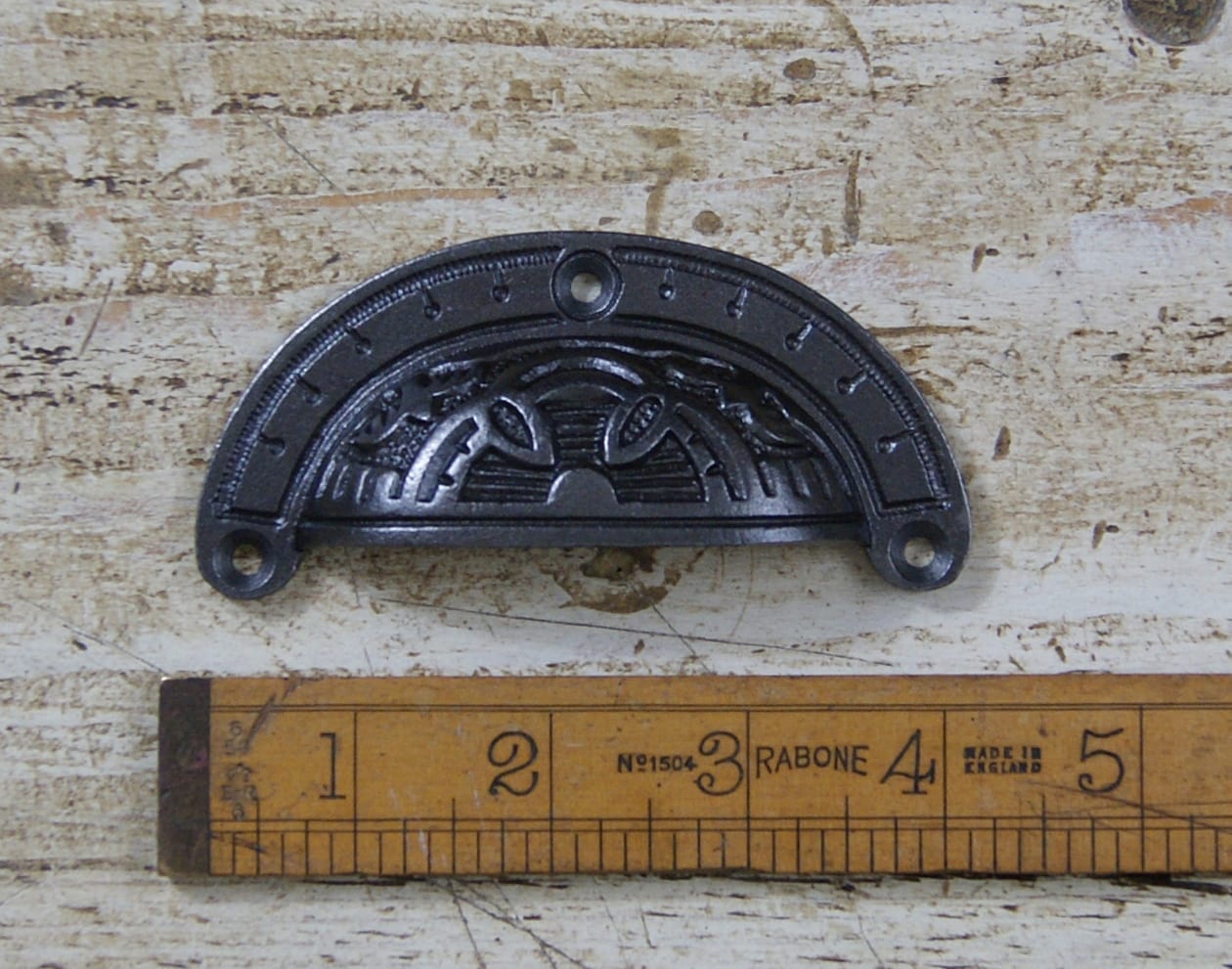 Cup Handle Round Inca Design Antique Iron 100mm