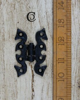 Snake Hinge (Equal) Antique Black Wax 70mm TBD