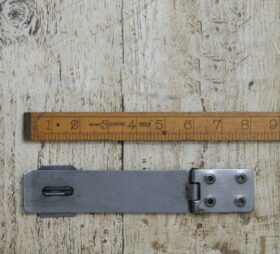 Hasp & Staple Plain Antique Iron 150mm