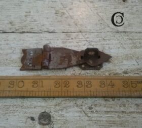 Hasp & Staple Arrowhead Rust Finish 100mm