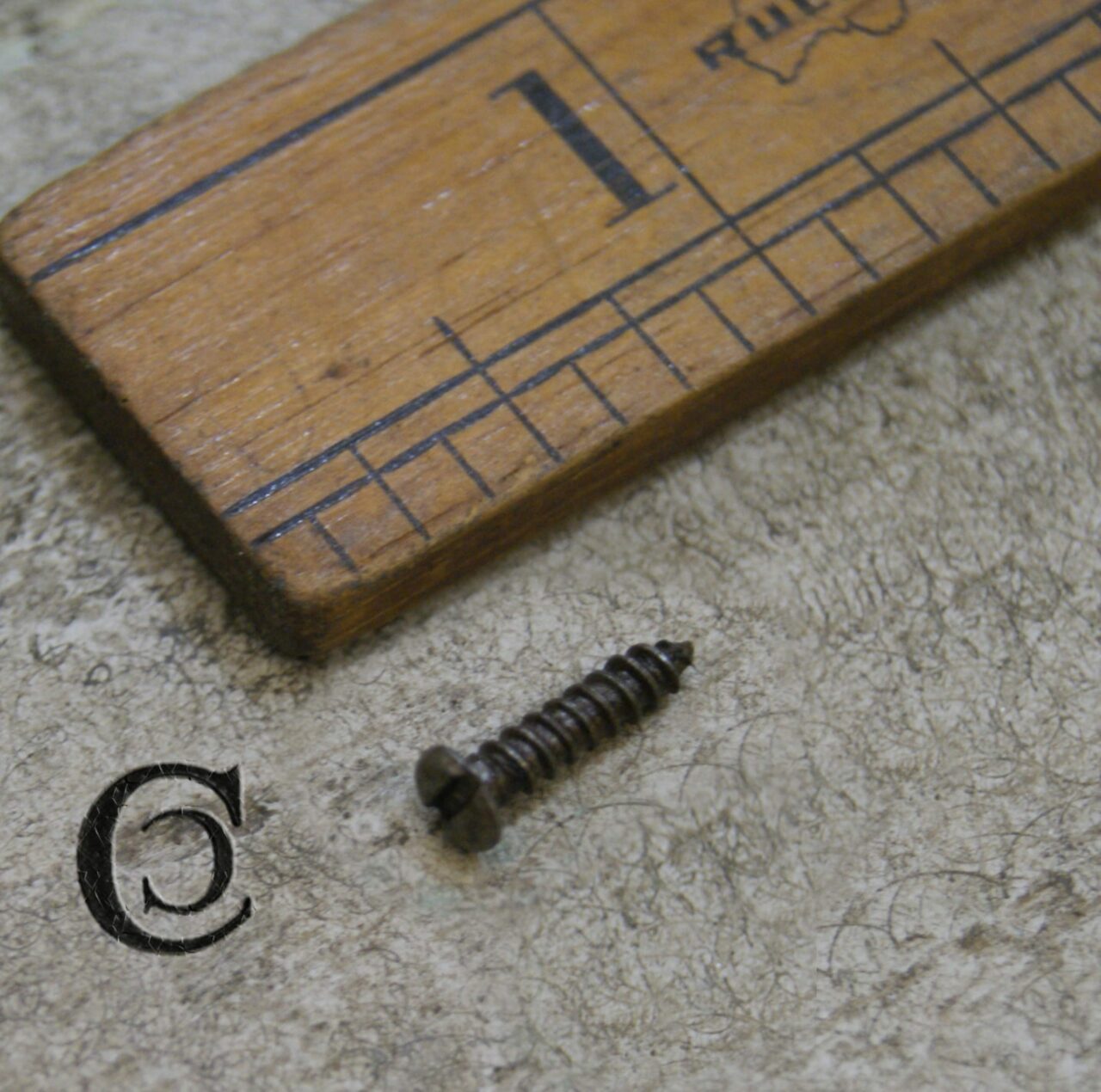 Wood Screw Slotted Panhead Antique Iron 4g x 3mm x 12mm