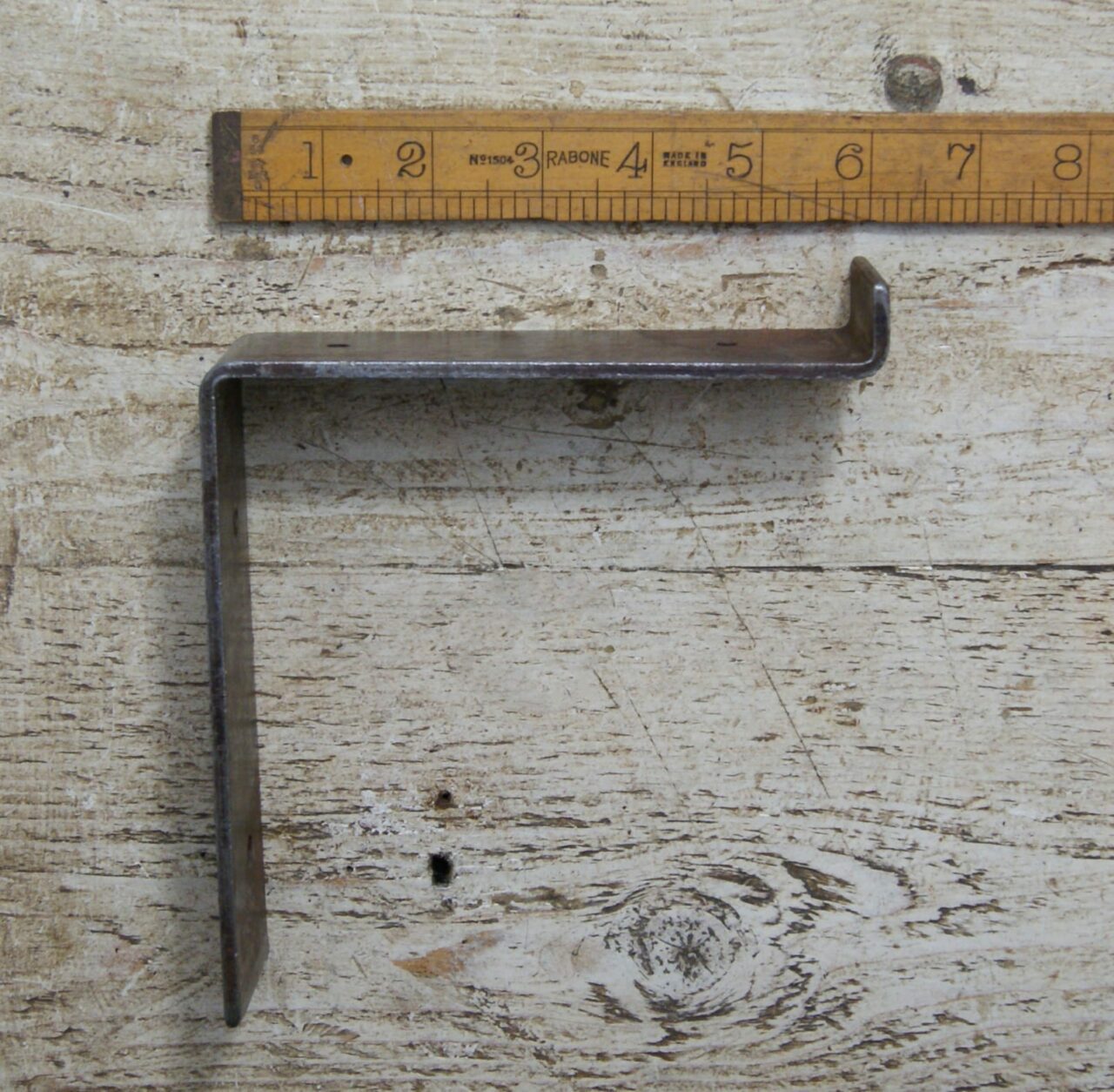 Shelf Bracket UTILITY Medium Duty Angle Steel Lip 150mm x 150mm