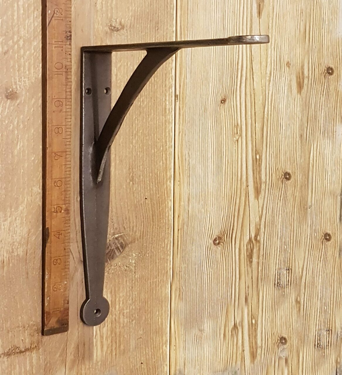 Shelf Bracket GALLOWS Penny End Cast Antique Iron 225mm x 275mm - Image 2