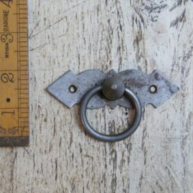 Ring & Decorative Plate Handle Horizontal Antique Iron