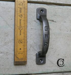 Square D Handle Vertical GWR Cast Antique Iron 120mm