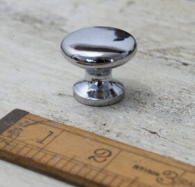 Knob Plain Shaker Cast Chrome on Iron 32mm Diameter