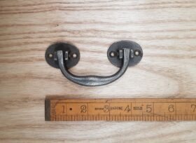 Lifting Handle Cast Oval Mtng Plates Rivet Antique Iron 114.3mm