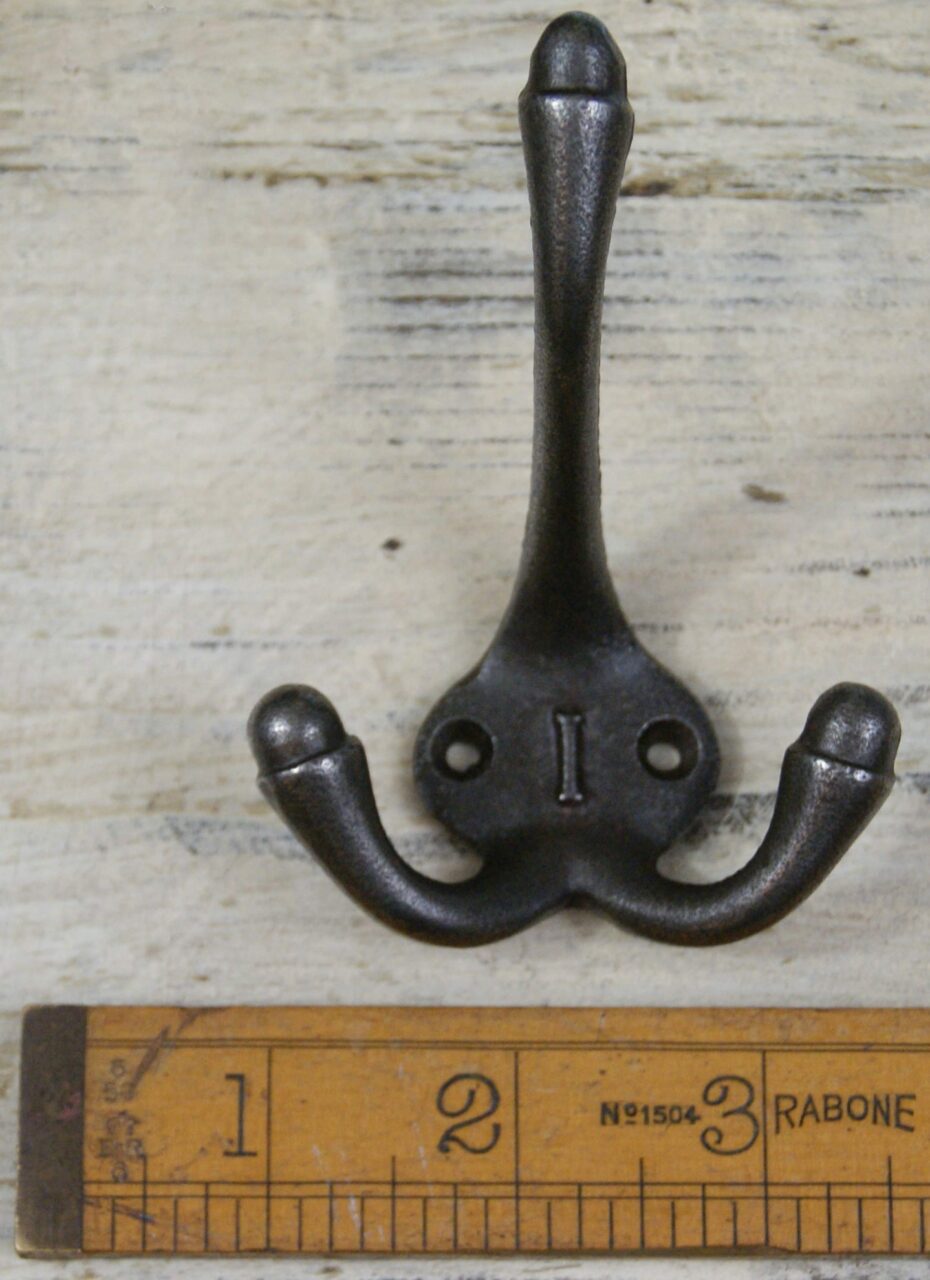 Hat & Coat Hook Triple 'I' Cast Antique Iron 90mm