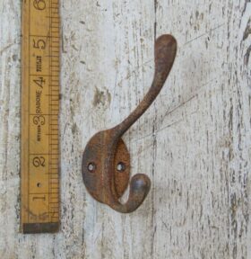Hat & Coat Hook Victorian Cast Iron Rust 110mm