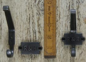 Coat Hook Double R & H 2- Part Cast Antique Iron 110mm - TBD