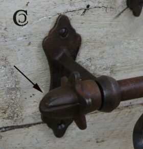 Finial End Cast Antique Iron (as 70.851.AI.520) 16mm Diameter 40mm
