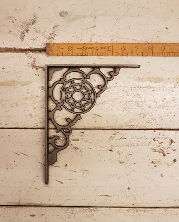 Shelf Bracket COBWEB Design Cast Antique Iron 177mm x 228mm - Image 2