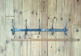 Hook Rail 5 Hook Distressed Galv Patina 190mm x 770mm (Alt E443)