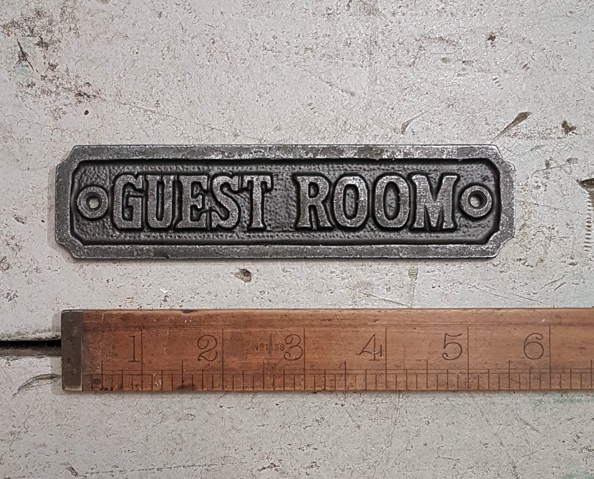 Plaque GUEST ROOM 33mm x 145mm Cast Antique Iron