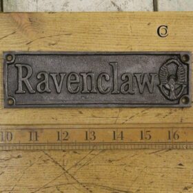Plaque RAVENSCLAW Antique Cast Antique Iron 178mm x 50mm