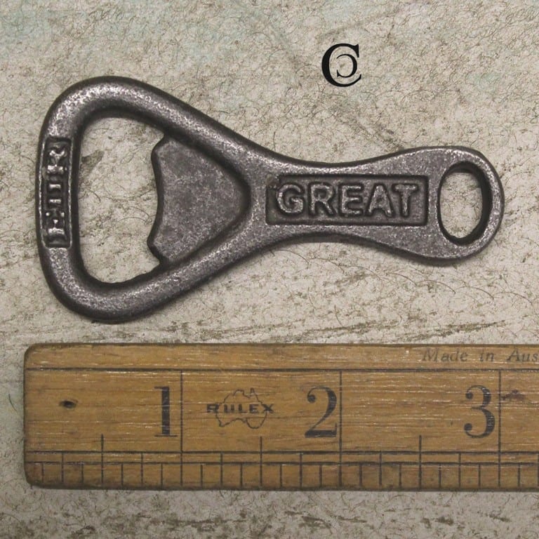 Bottle Opener Hand Held Key Ring GREAT BRITAIN Cast Antique Iron - Image 2