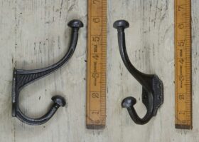 Hat & Coat Hook Lined Large Cast Antique Iron (GE4314)