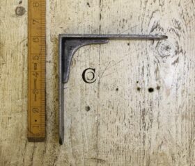 Shelf Bracket SHEFFIELD Design Cast Antique Iron 150mm x 150mm