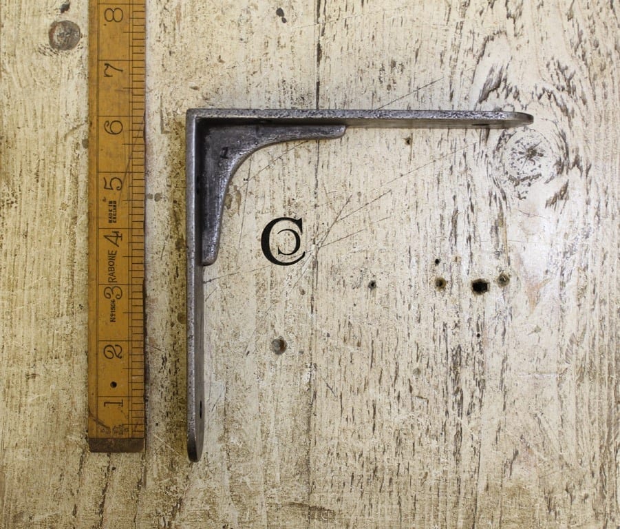 Shelf Bracket SHEFFIELD Design Cast Antique Iron 150mm x 150mm