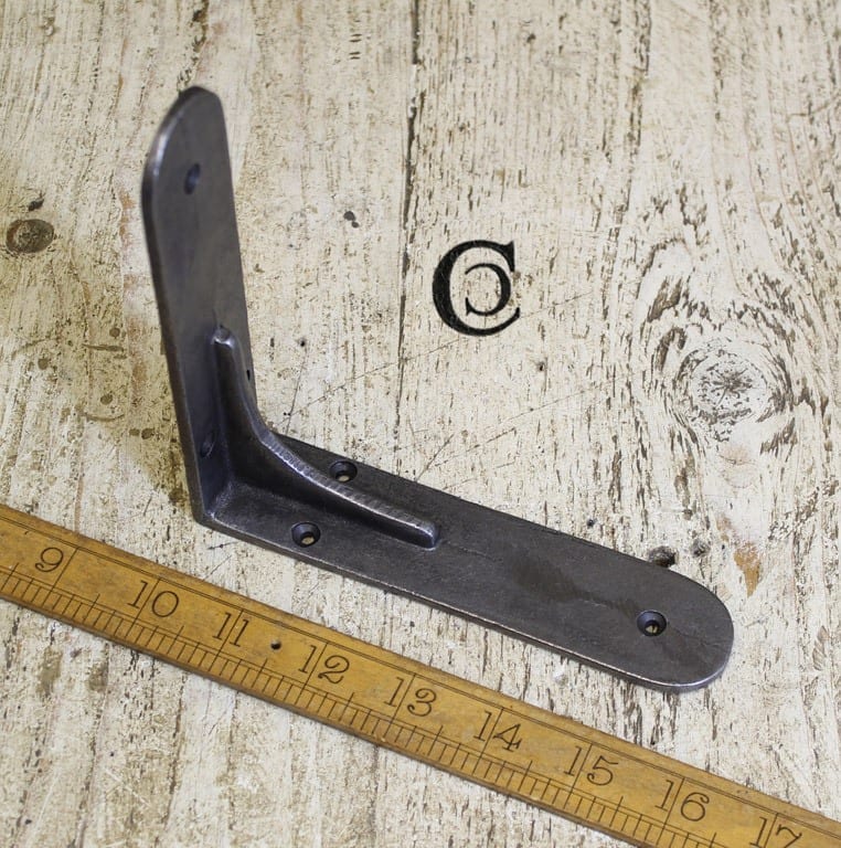 Shelf Bracket SHEFFIELD Design Cast Antique Iron 150mm x 150mm - Image 2