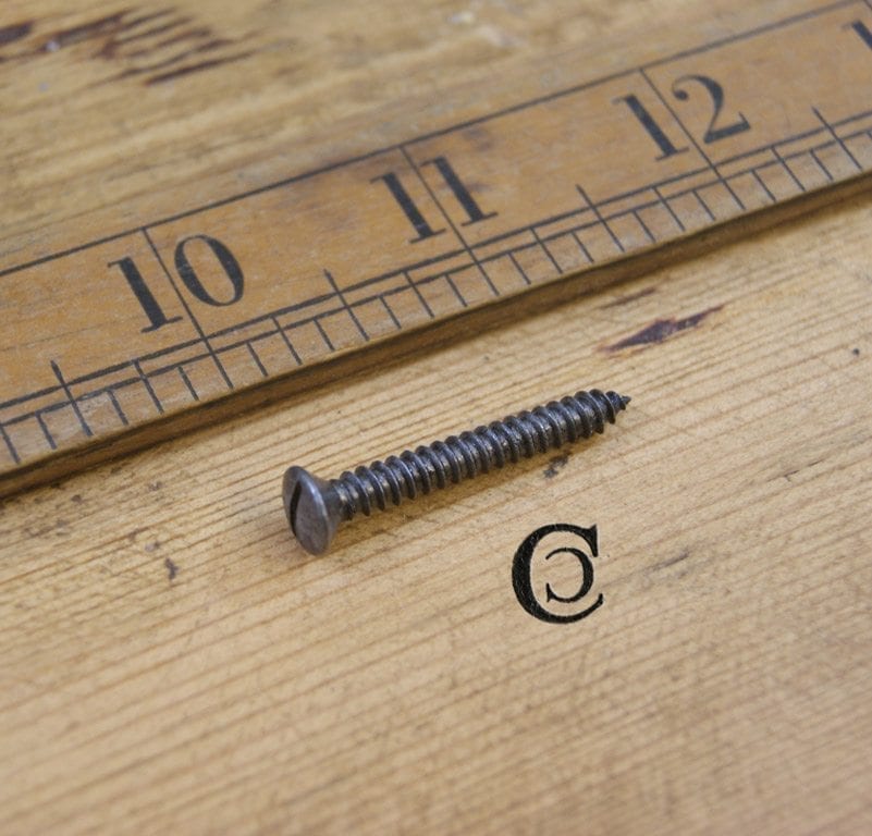 Wood Screw Pozi Raised Antique Iron Countersunk 8g x 4mm x 32mm