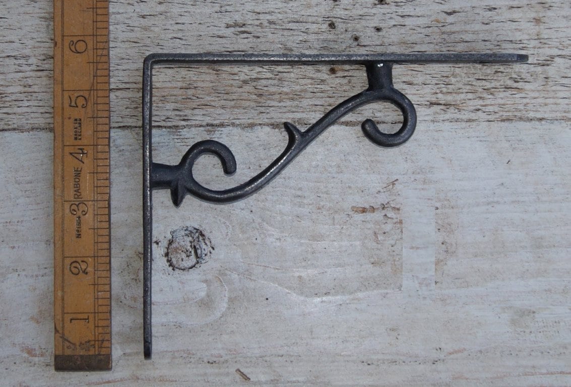 Shelf Bracket THORN Cast Antique Iron 140mm x 170mm