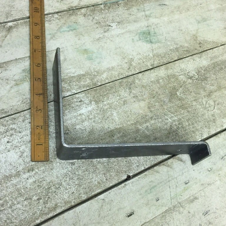 Shelf Bracket UTILITY Medium Duty Angle Steel Lip 150mm x 200mm