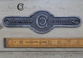 Plaque Cottingham Collection TOTEM Antique Iron 200mm