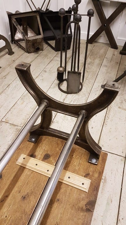 Coffee Table End Frame ANLABY Cast Antique Iron 420mm x 380mm - Image 3