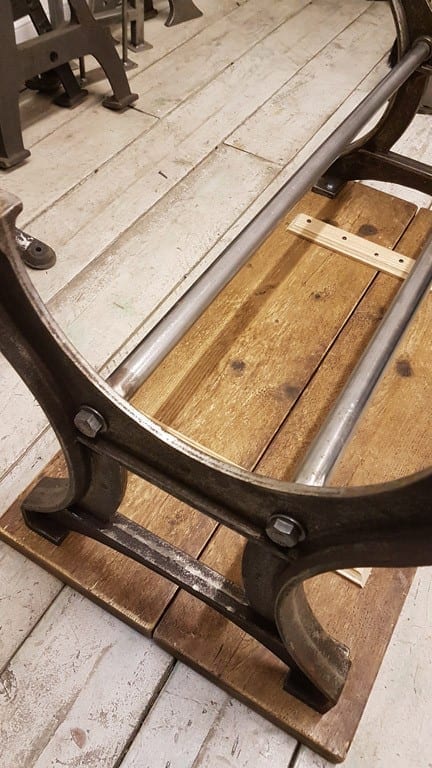 Coffee Table End Frame ANLABY Cast Antique Iron 420mm x 380mm - Image 2
