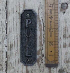 Plaque PULL Cast Antique Iron 33mm x 112mm