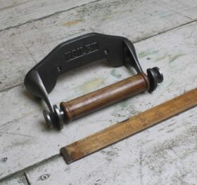 Toilet Roll Holder TOILET Drop In PECKHAM Antique Iron 150mm