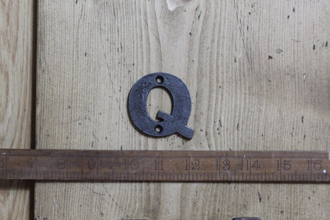 Cast Iron LETTER Q Cast Antique Iron 50mm High