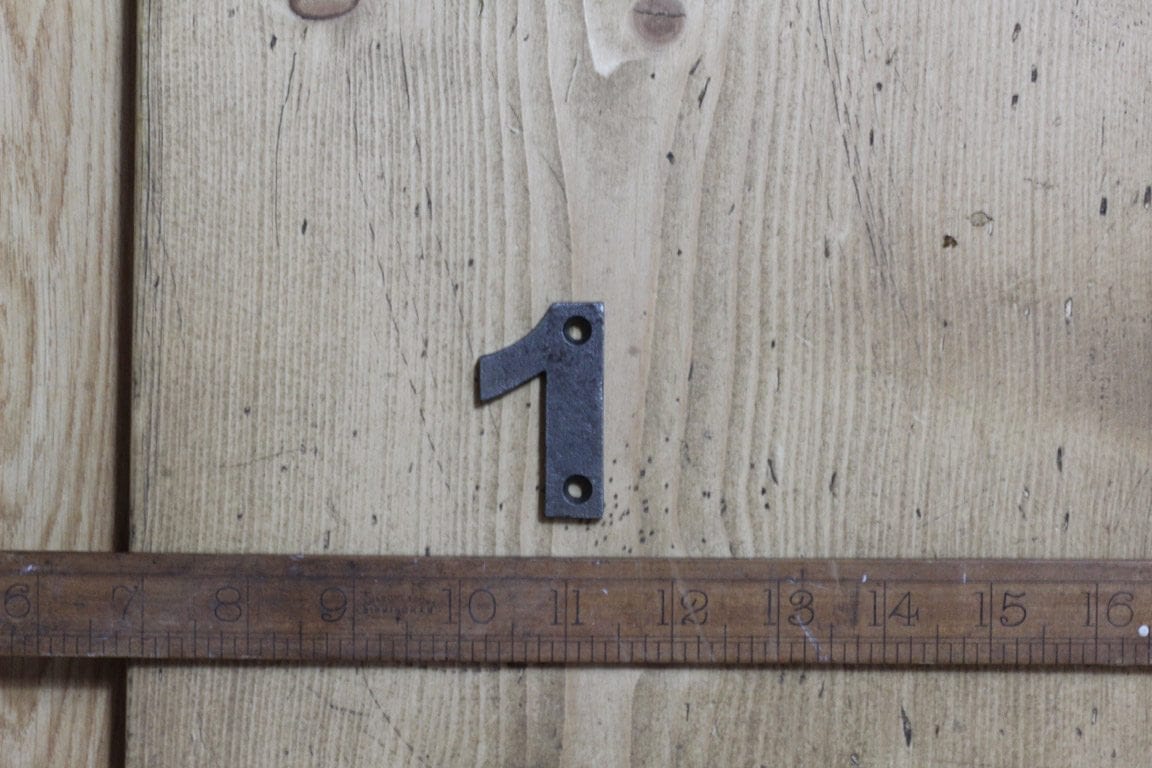 Cast Iron NUMBER 1 50mm High Antique Iron