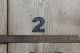 Cast Iron NUMBER 2 50mm High Antique Iron
