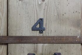 Cast Iron NUMBER 4 50mm High Antique Iron
