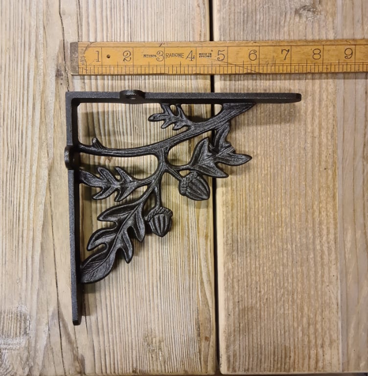 Shelf Bracket ACORN Cast Antique Iron 180mm x 180mm - Image 2