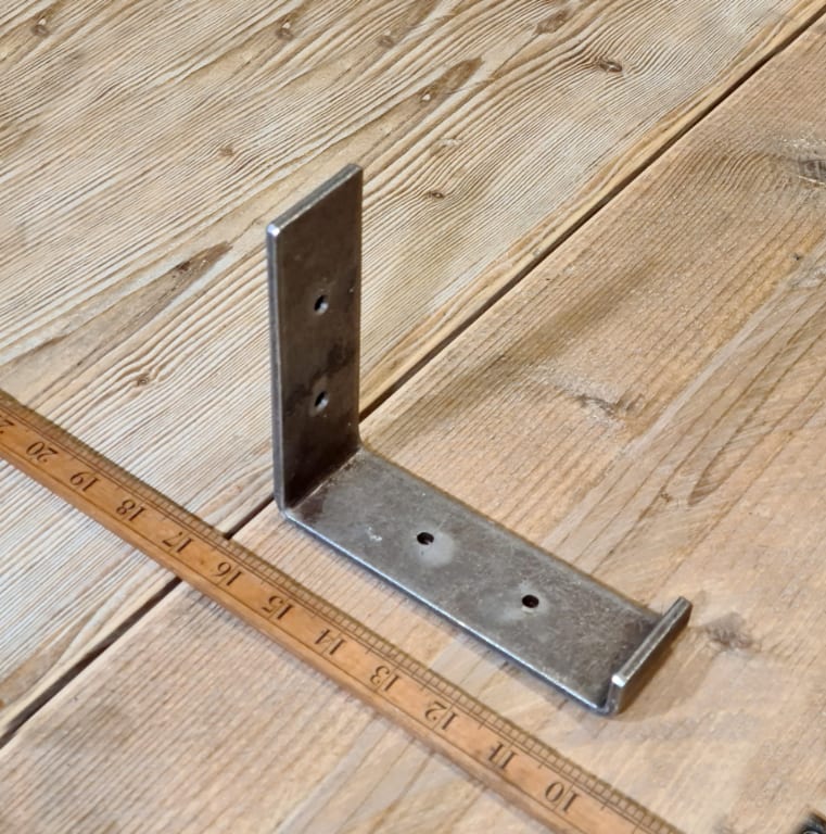 Shelf Bracket Utility Lipped MARSH Antique Iron 155 x 155mm Alt D332 - Image 2