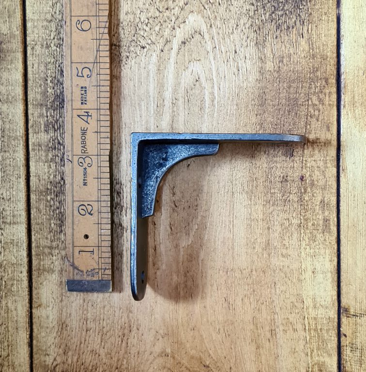 Shelf Bracket SHEFFIELD Cast Antique Iron 90mm x 90mm - Image 3