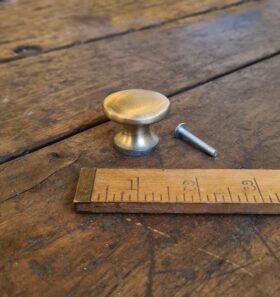 Knob Plain Shaker Antique Brass on Cast Iron 32mm Diameter