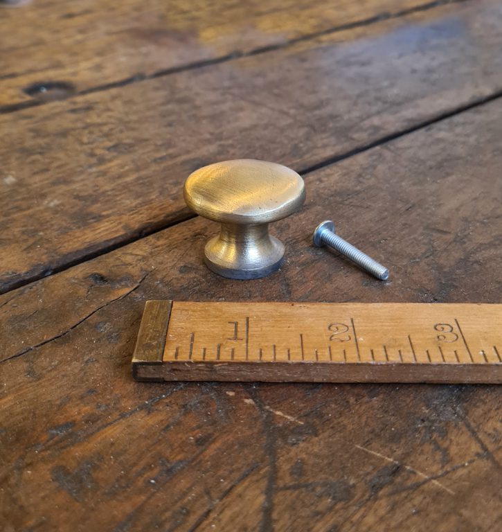 Knob Plain Shaker Antique Brass on Cast Iron 32mm Diameter