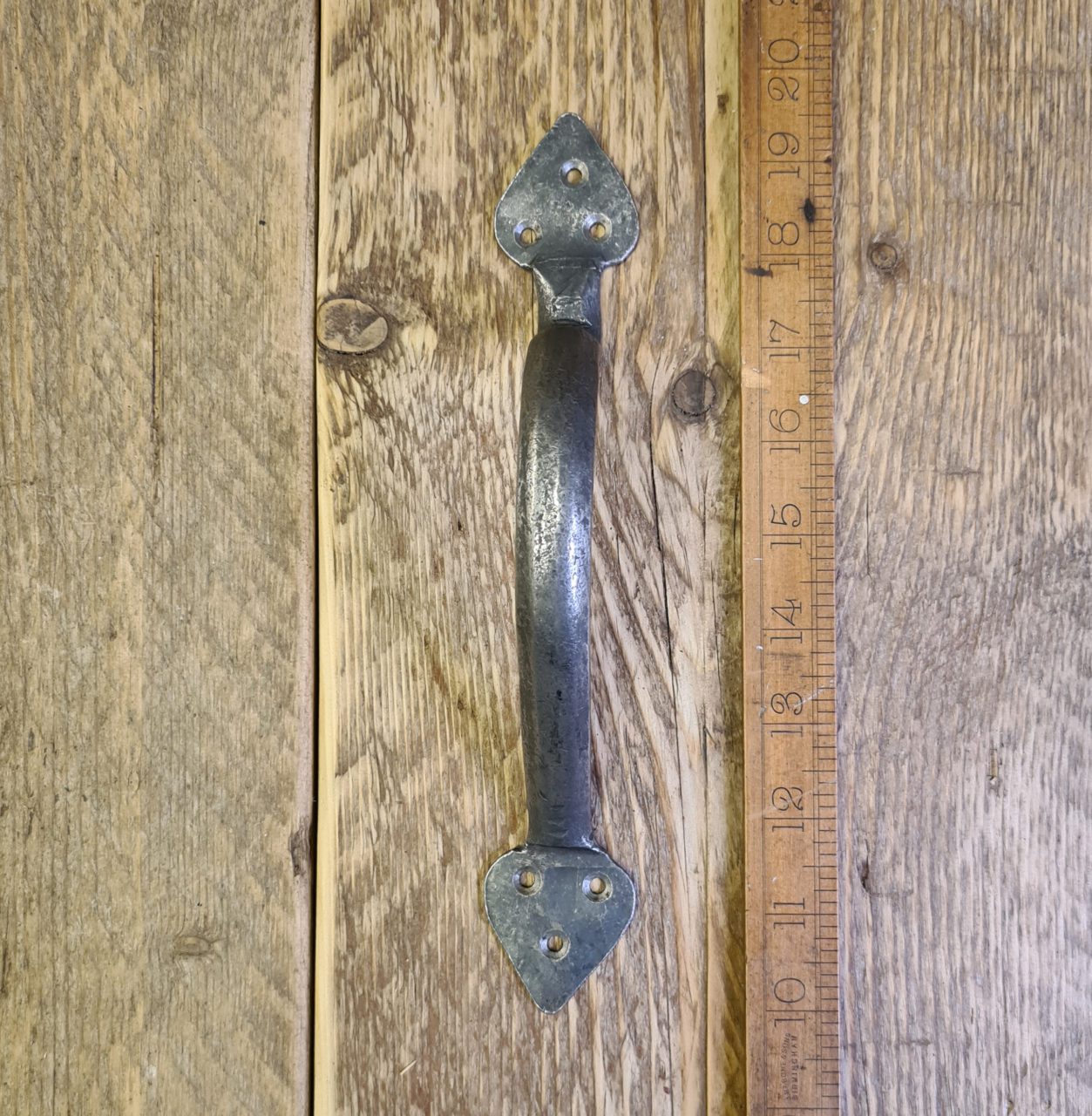 Pull Handle MARSHALL Unequal Hand Forged Antique Iron 245mm - Image 2