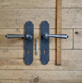 Lever Handle on Back Plate CROMBIE Cast Antique Iron 240mm
