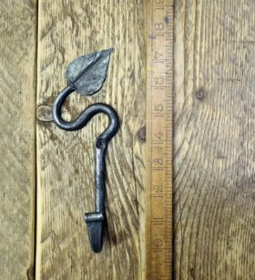 Left Hand Gothic Leaf Hook Hand Forged Antique Iron 190mm