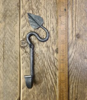 Right Hand Gothic Leaf Hook Hand Forged Antique Iron 195mm