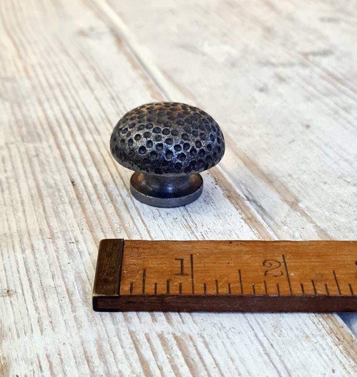 Knob MUSHROOM Dimple Cast Antique Iron 39mm Dia (alt 01.086B.AI.39)