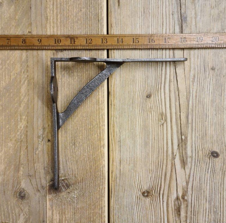 Shelf Bracket GALLOWS Plain Lugs Cast Antique Iron 213 x 213mm
