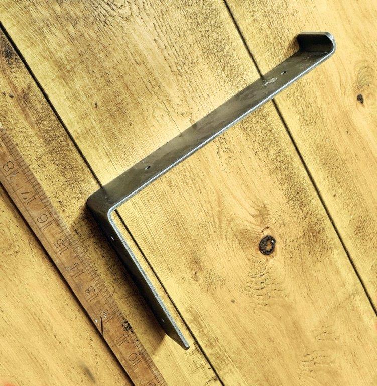 Shelf Bracket UTILITY Medium Duty Angle Lip Steel 150mm x 238mm - Image 2